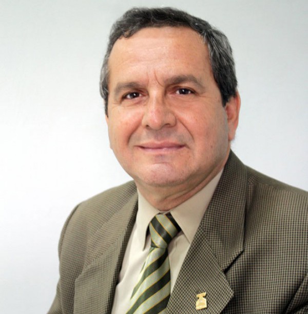 Prof. Carlos Chacón